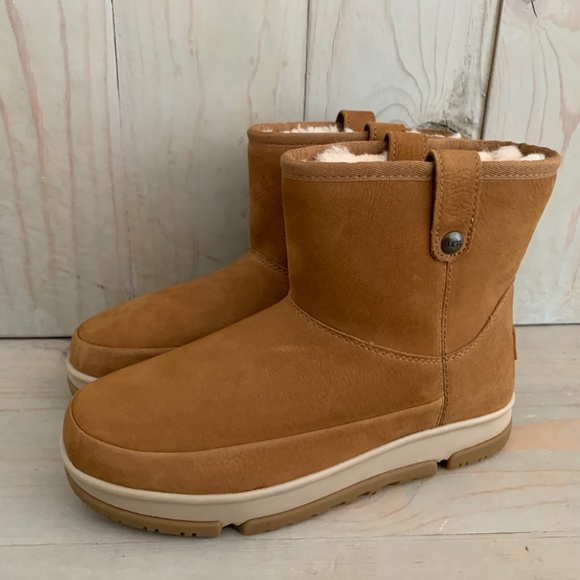 UGG CLASSIC MINI WEATHER CHESTNUT NEW - Picture 1 of 7